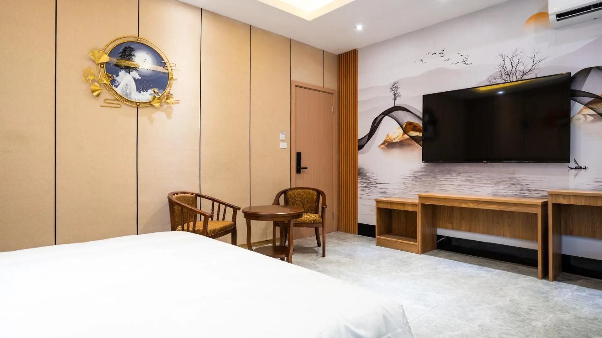 ***  Home Me Hotel Manila Philippines