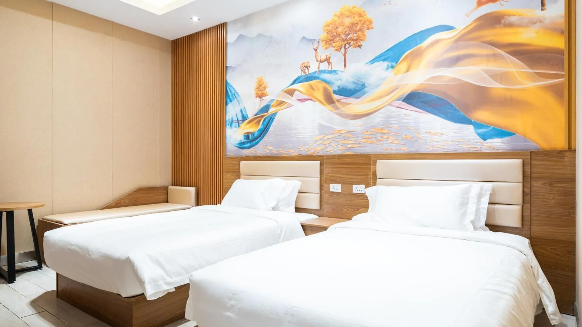 Home Me Hotel Manila